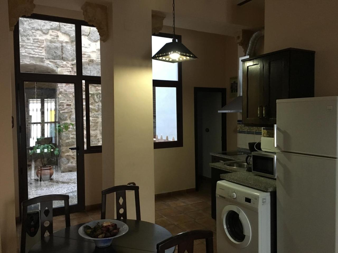 Apartamentos Victoria Bujalance エクステリア 写真